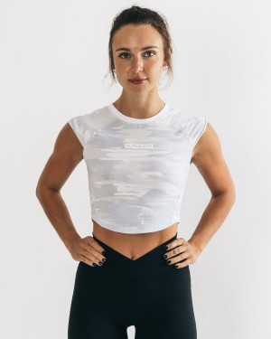 Arctic Canvas Camo Alphalete Velocity Crop Tee Women's Shirts | 6085791-CW