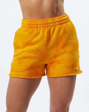 Golden Sun Alphalete HCTS Short 3.5" Women's Shorts | 4385672-LP