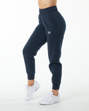 Harbor Navy Alphalete ELMTS Cuffed Jogger Women's Jogger | 2451608-TC