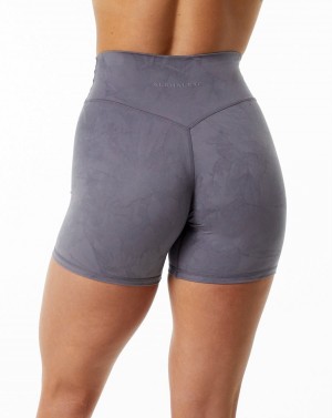 Misty Lilac Alphalete Alphalux Wonder Short 6" Women's Shorts | 9634285-ZA