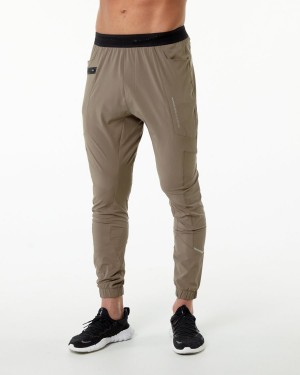 Mocha Alphalete Studio Pant Men's Jogger | 6758920-UD