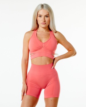 Pixel Pink Alphalete Stratus Bra Women's Sports Bra | 3682041-MV