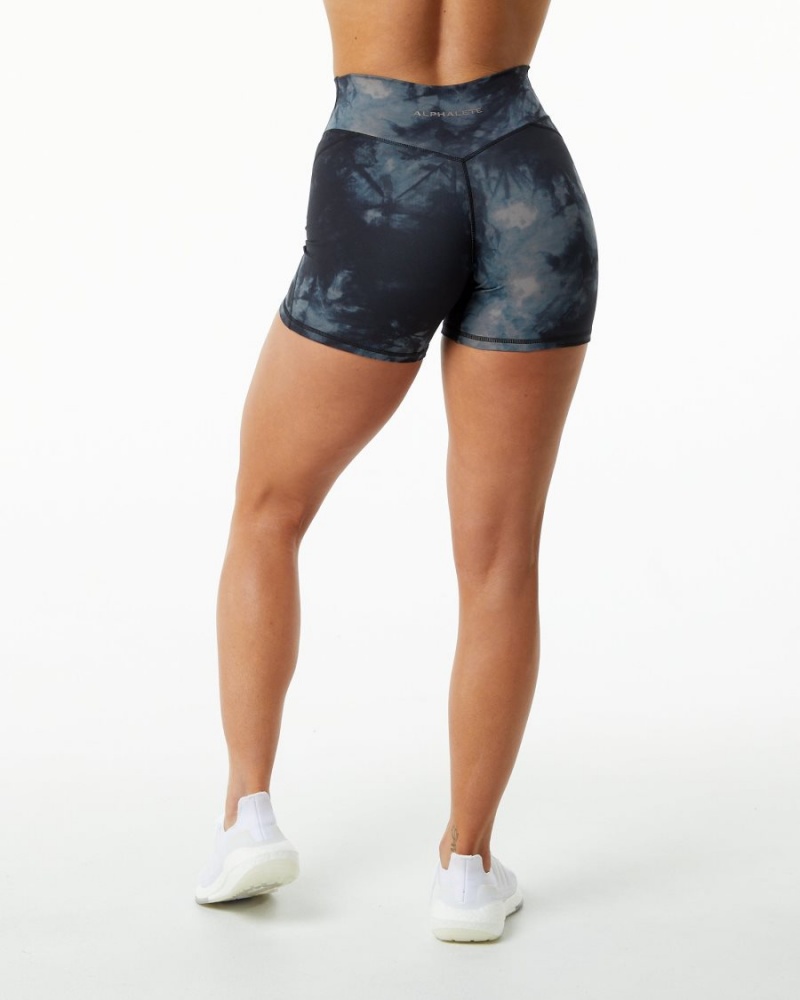 Black Oil Stain Alphalete Surface Power Short 5" Women's Shorts | 7694518-ZL