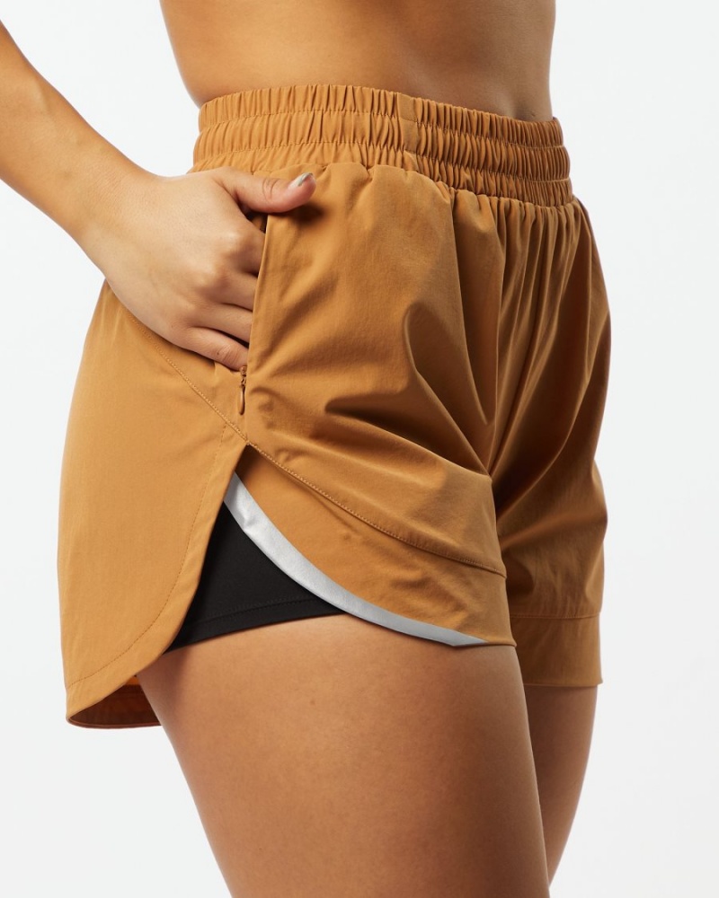 Chestnut Alphalete Stride Short 3" Women's Shorts | 3817902-ZV