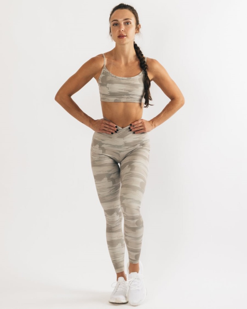 Desert Canvas Camo Alphalete Surface Limitless Bra Women's Sports Bra | 4201975-HL