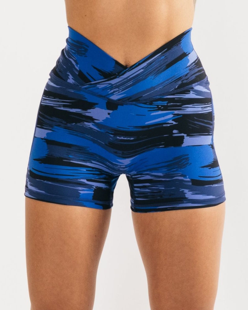 Electric Blue Canvas Camo Alphalete Surface Power Short 5" Women\'s Shorts | 8976130-ST