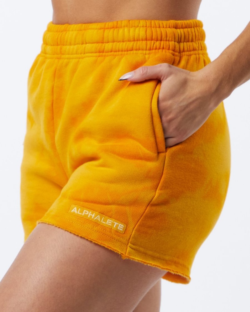 Golden Sun Alphalete HCTS Short 3.5" Women's Shorts | 4385672-LP