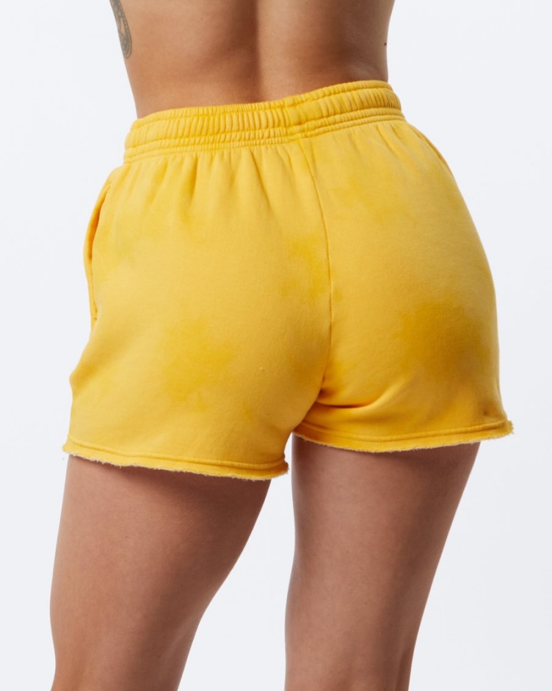 Honey Alphalete HCTS Short 3.5" Women's Shorts | 2019375-WN