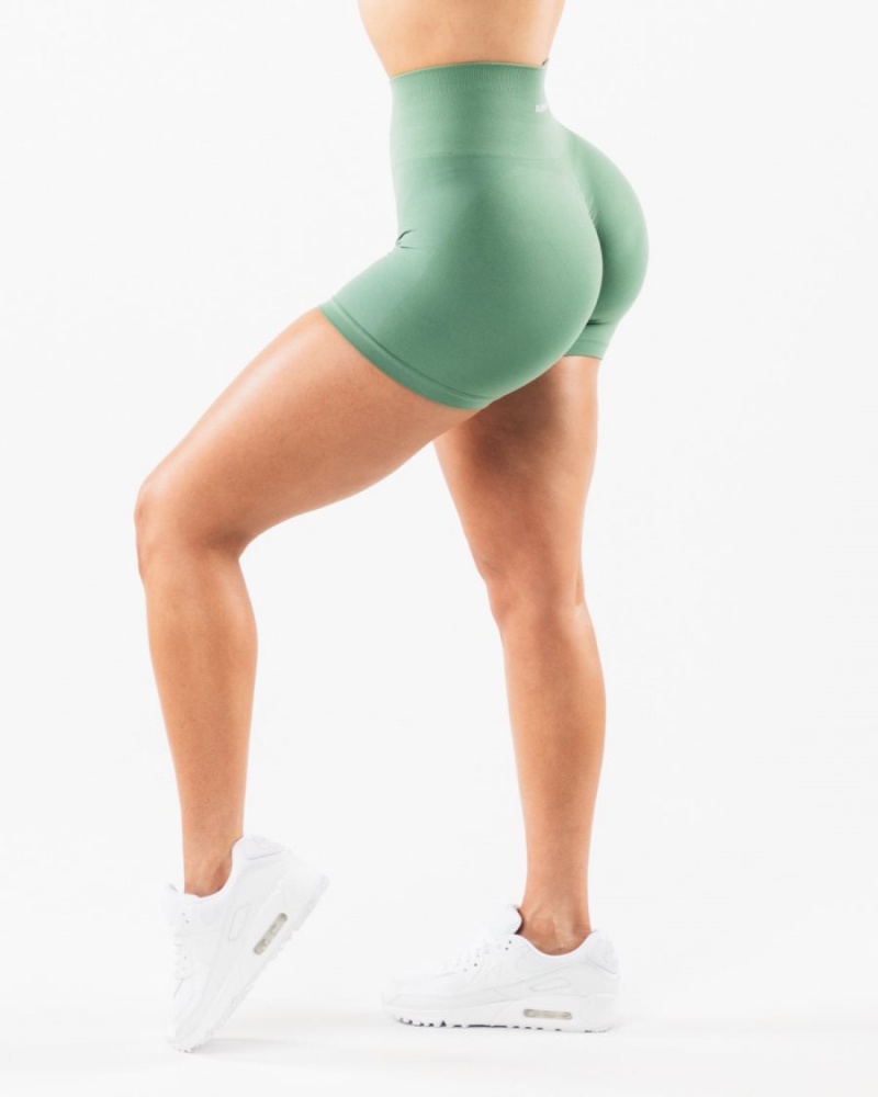 Jade Alphalete Amplify Short 4.5" Women's Shorts | 0296458-YE