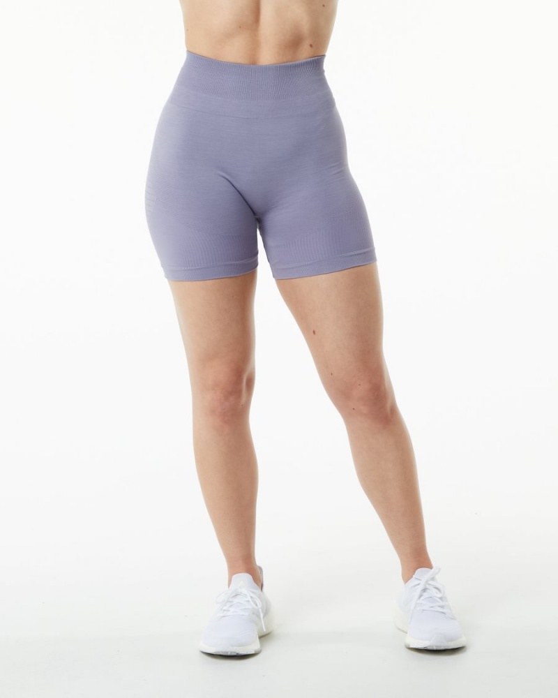 Lavender Alphalete Ozone Short 5.5" Women's Shorts | 2495710-HC