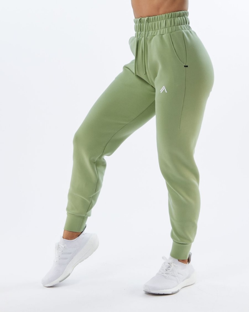 Light Green Alphalete ELMTS Cuffed Jogger Women\'s Jogger | 9067831-IW