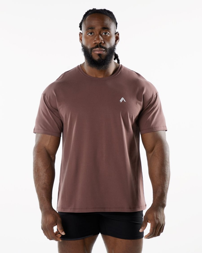 Merlot Alphalete Emblem Tee Men\'s Shirts | 8749651-SP