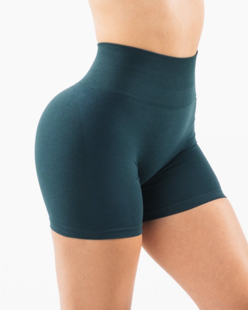 Midnight Alphalete Amplify Short 4.5" Women's Shorts | 2368704-CQ