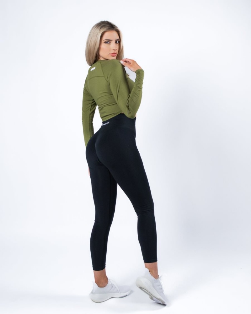 Moss Green Alphalete Evo Long Sleeve Crop Women's Long Sleeve | 2589306-LD