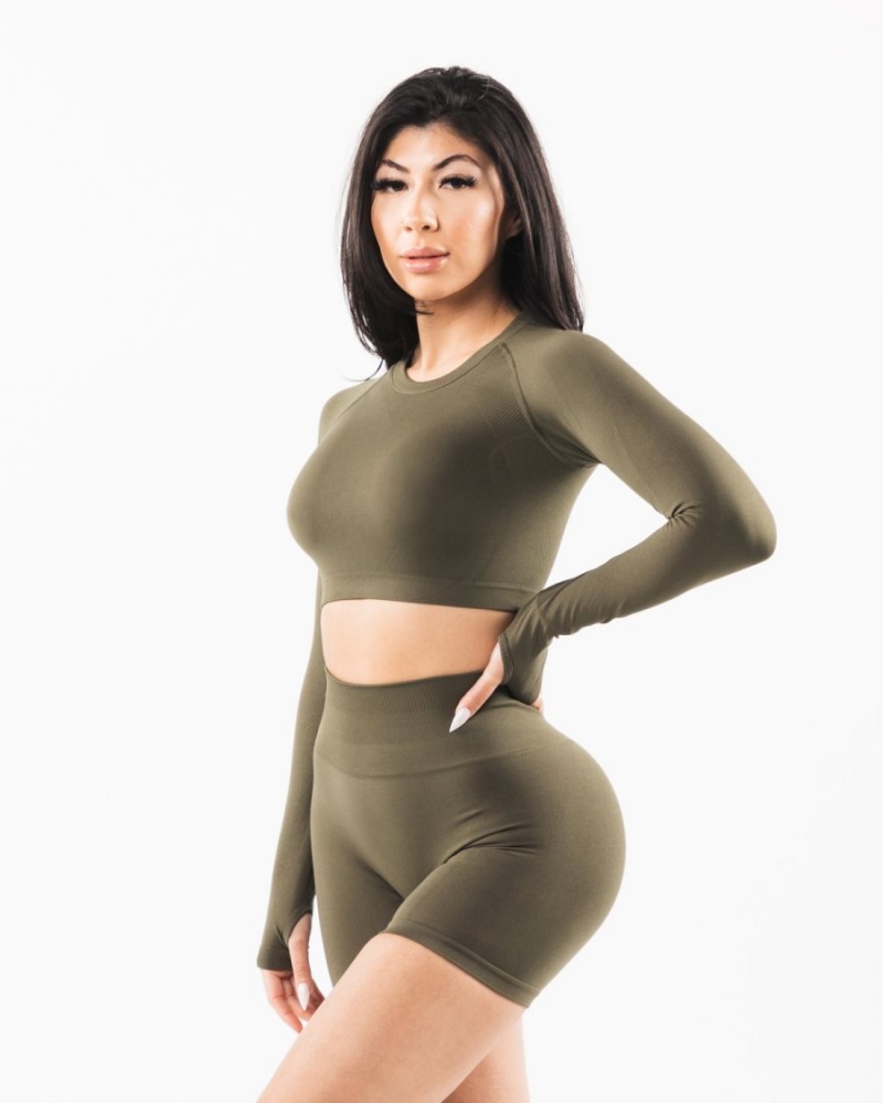 Oak Alphalete Stratus LS Crop Women's Long Sleeve | 4037952-GU