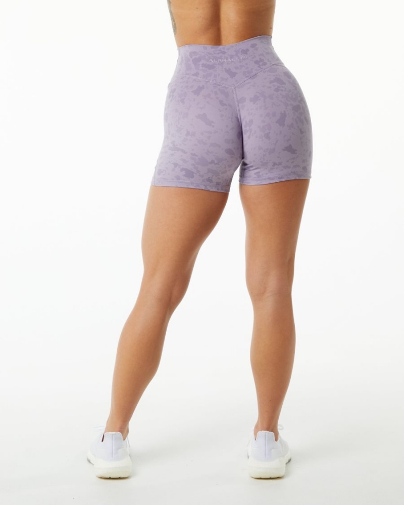 Pebble Print Misty Lilac Alphalete Surface Power Short 5" Women's Shorts | 4396012-OT