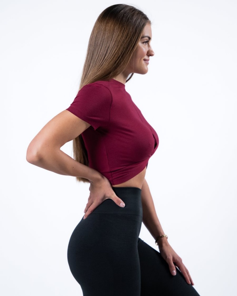 Ruby Red Alphalete Evo Twist Crop Women's Shirts | 0316597-WF