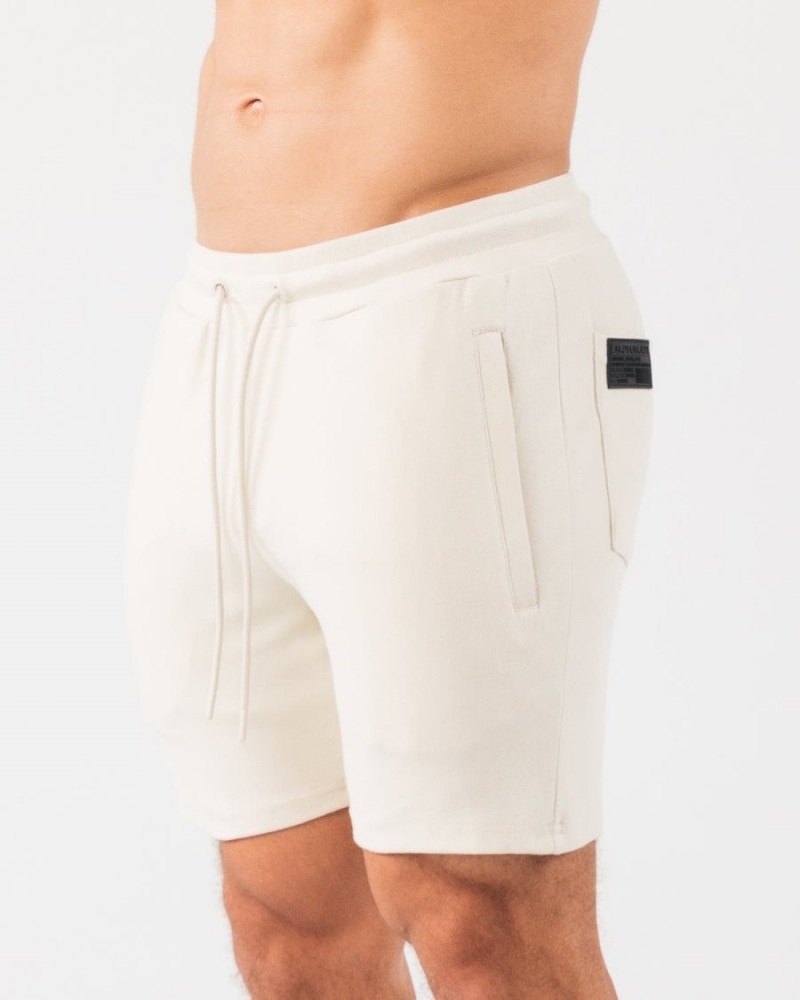 Sea Shell Alphalete Identity Short 6” Men's Shorts | 7519082-IT