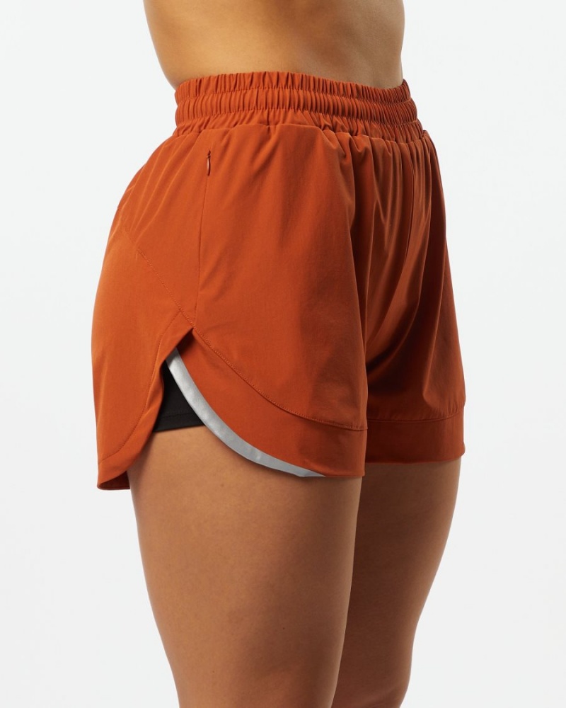 Sour Tangerine Alphalete Stride Short 3" Women's Shorts | 1972584-AD