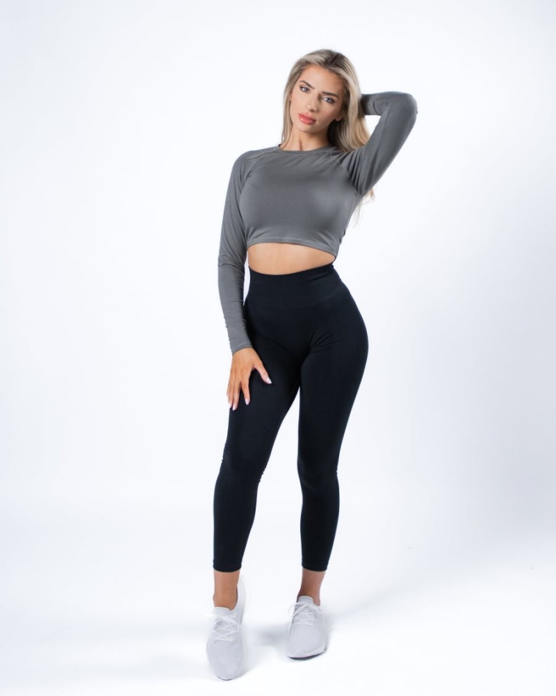 Stone Grey Alphalete Evo Long Sleeve Crop Women's Long Sleeve | 3645712-DL