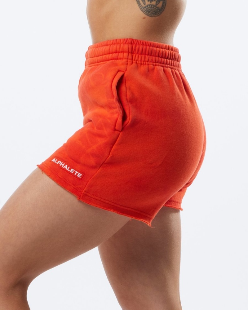 Strawberry Alphalete HCTS Short 3.5" Women's Shorts | 8143906-XL