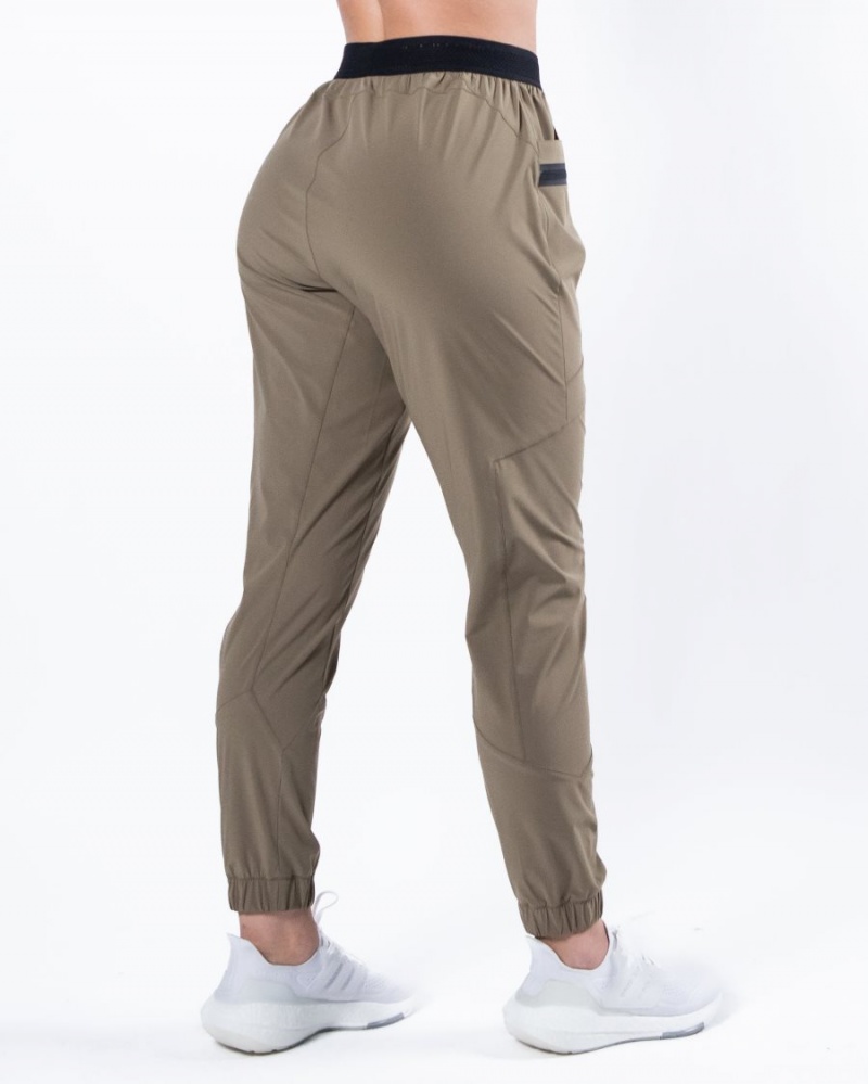 Taupe Alphalete Studio Pant Women's Jogger | 8102973-PC