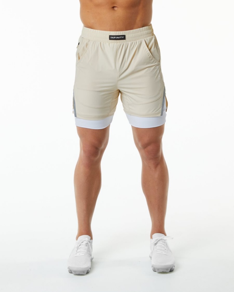 Vanilla Alphalete Infinity Speed Short 5.5" Men's Shorts | 0765394-AY