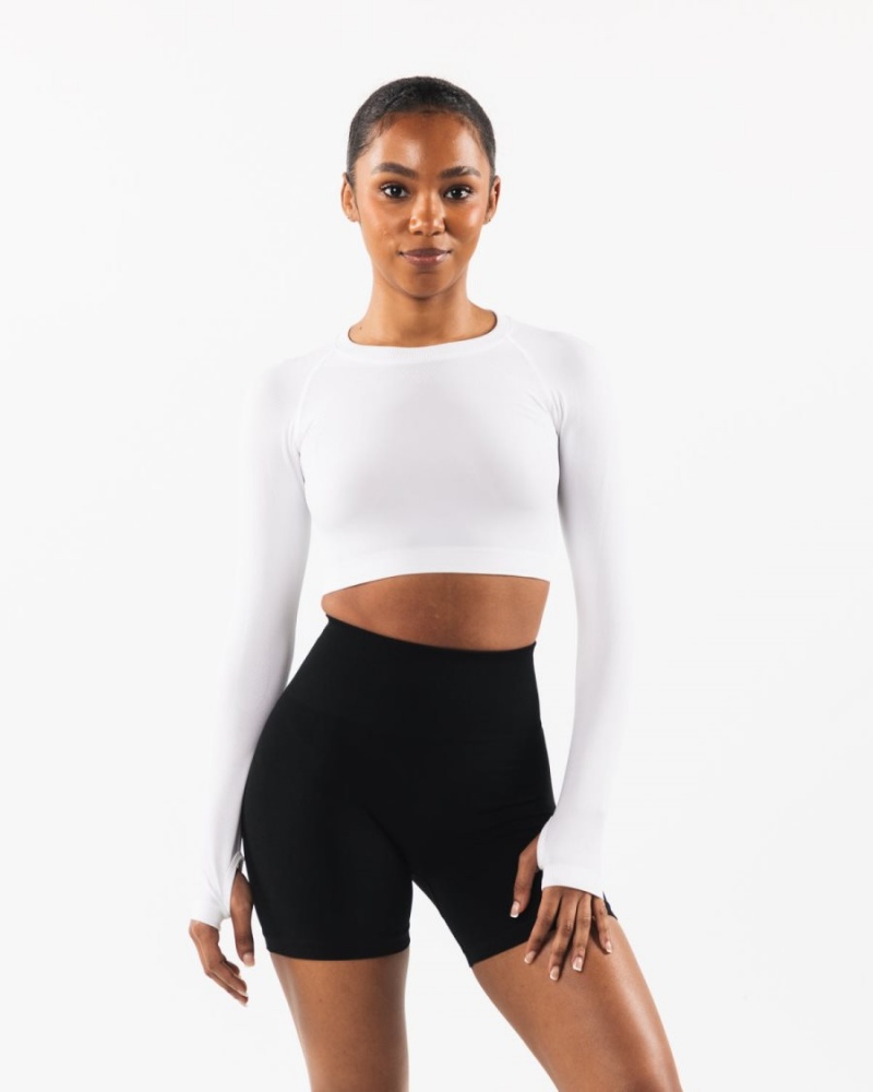 White Alphalete Stratus LS Crop Women\'s Long Sleeve | 1329608-LZ