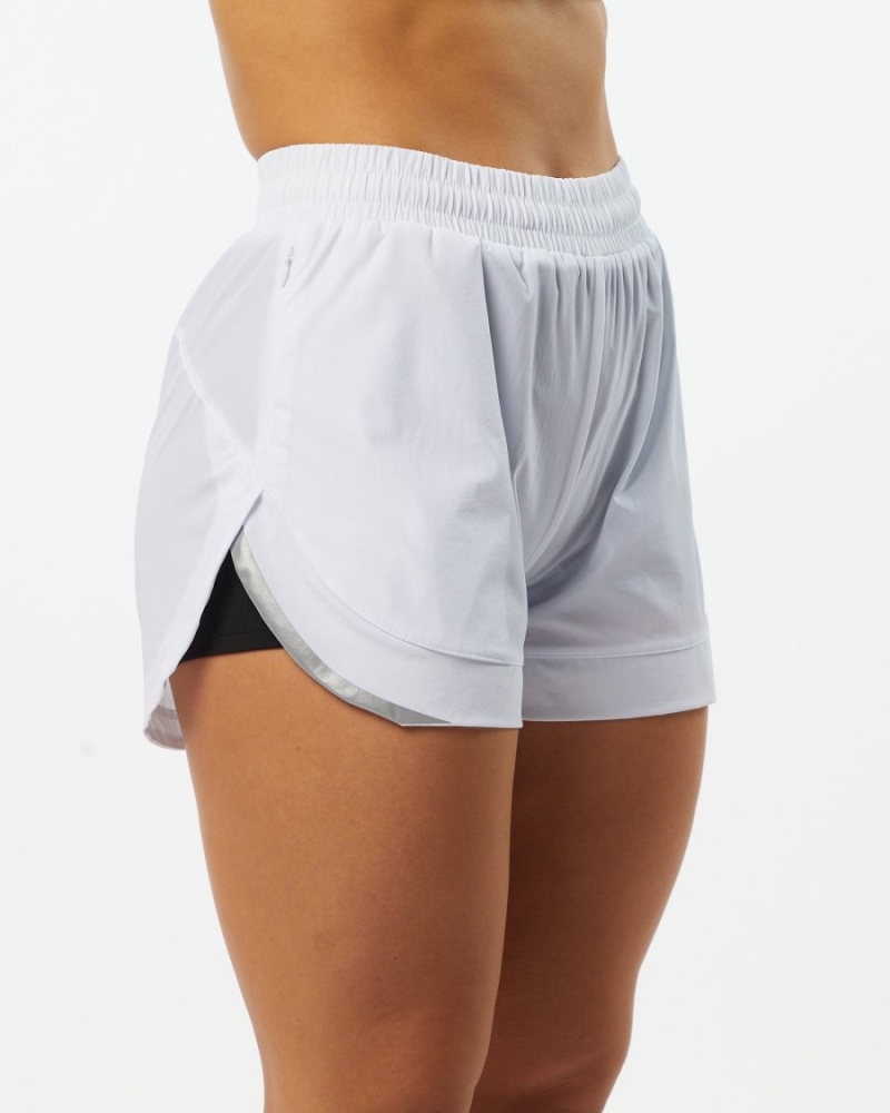 White Alphalete Stride Short 3" Women's Shorts | 0432597-ZW