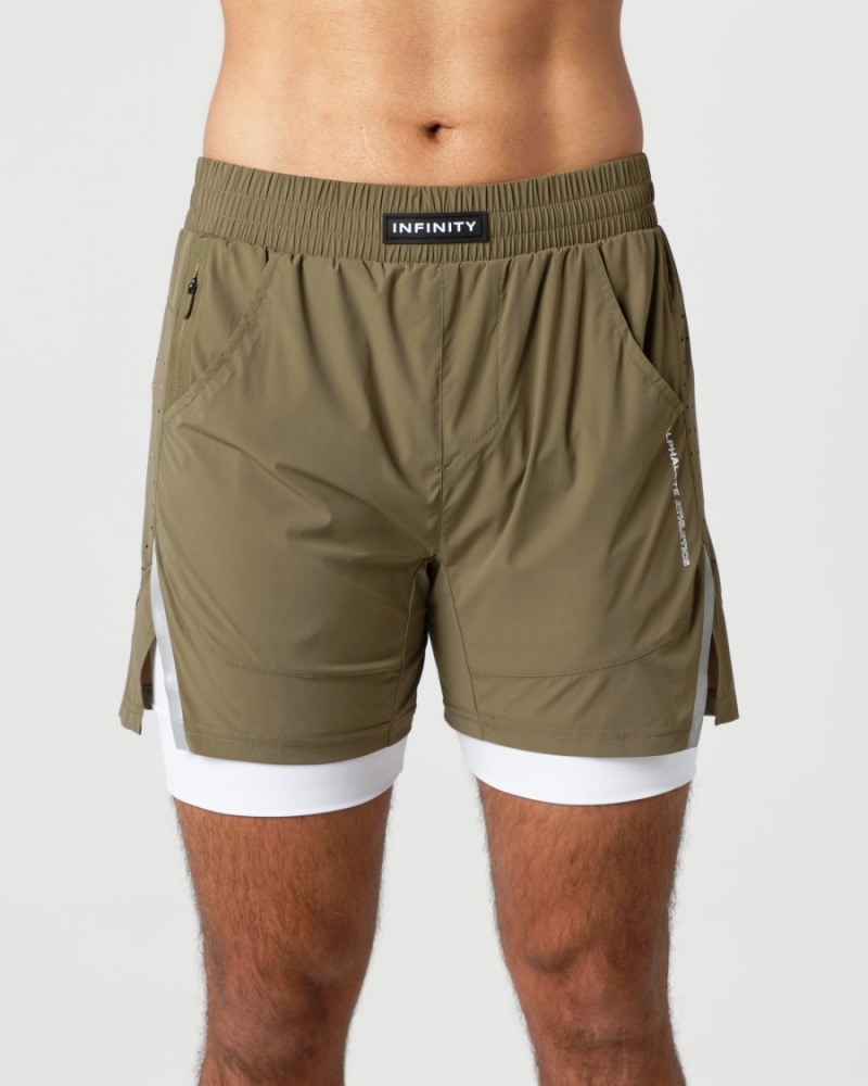 Willow Alphalete Infinity Speed Short 5.5" Men\'s Shorts | 3987604-PO